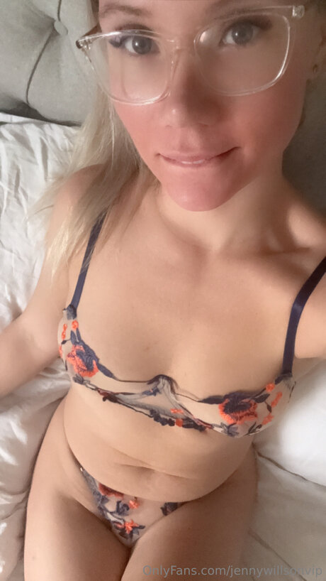 jennywillsonvip model porn pictures