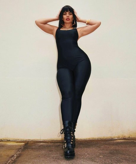 Myverse nice star pic