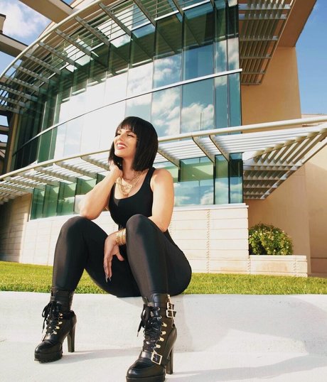 Myverse xxx star pics