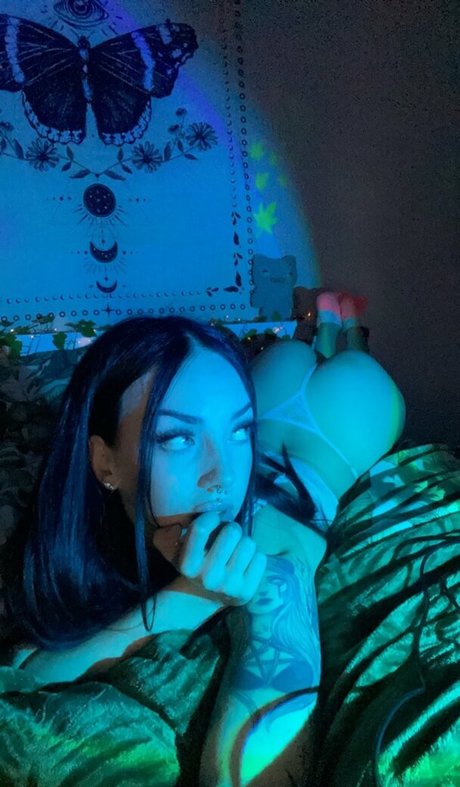 Jensteviexo hot model pic