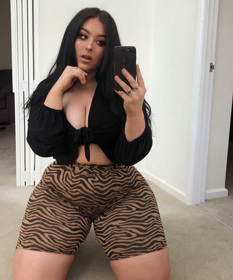 Holly Marston Quick photo