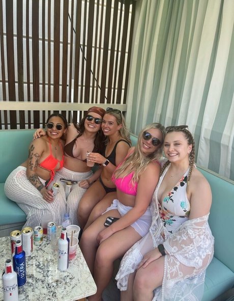 skinny big ass onlyfans art naked pics