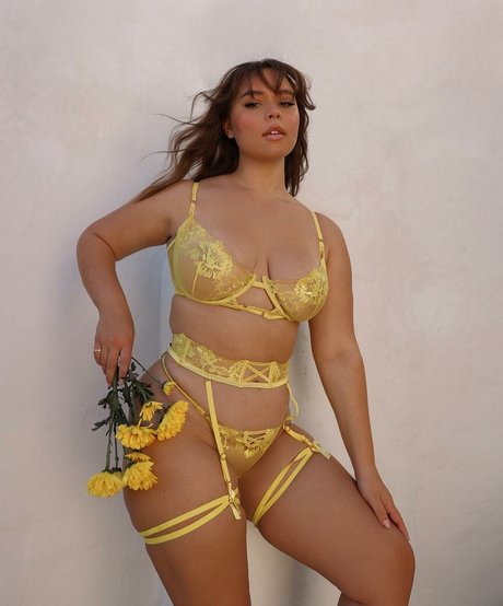 Venezia Cruz exclusive actress picture