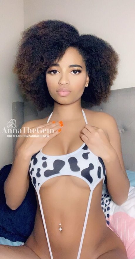 annatv star hot picture