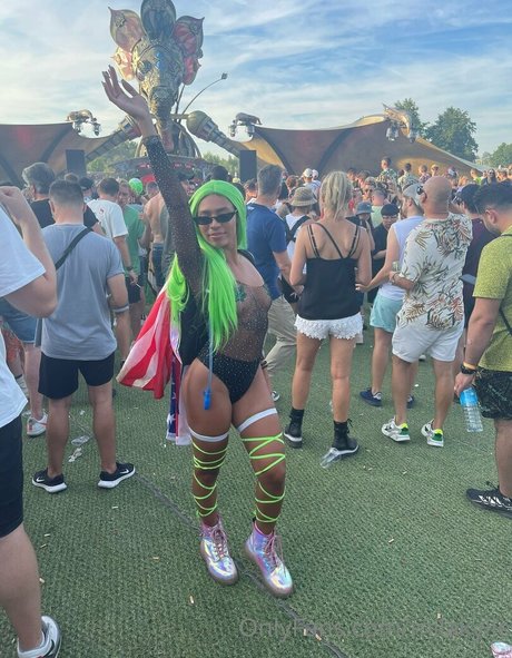 milakylie model beautiful photo