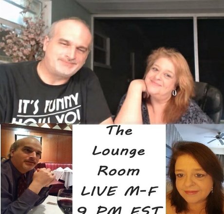 theloungeroom naked star pics