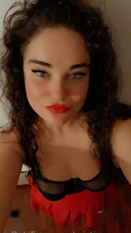 cristinaamor nice actress pic