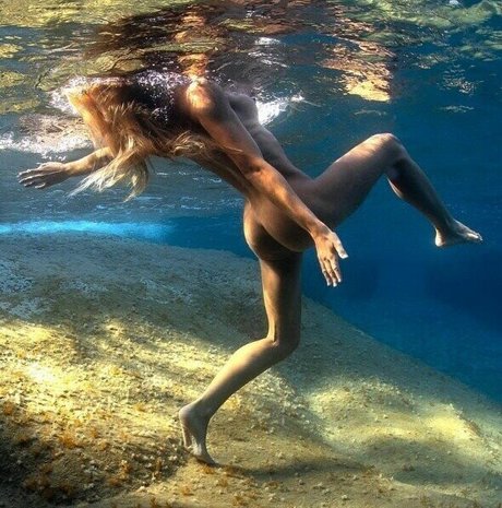 Dominiki Drakopoulou sexy pornstar pics