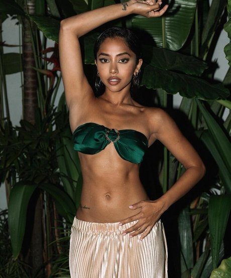 Maria Thattil perfect pornstar photos