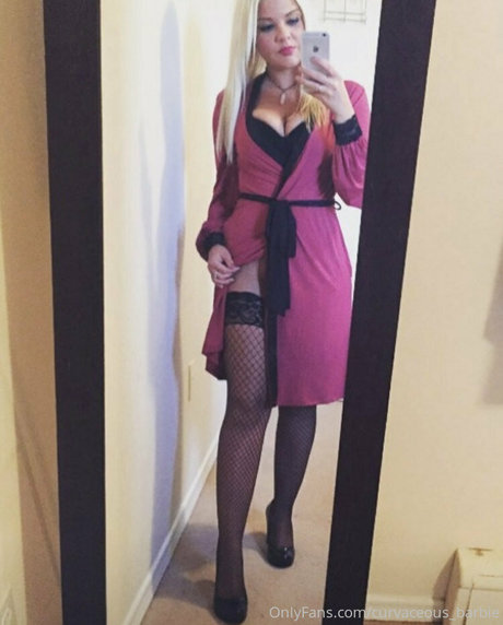 curvaceous barbie naked model gallery