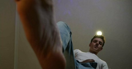 freeconnorpeters erotic model images