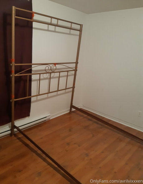 avrilvixxxen xxx star picture