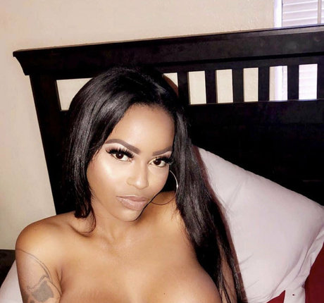 fat pussy onlyfans free porn images