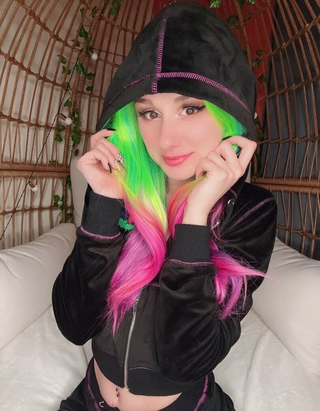 bassbootyy sex star photo