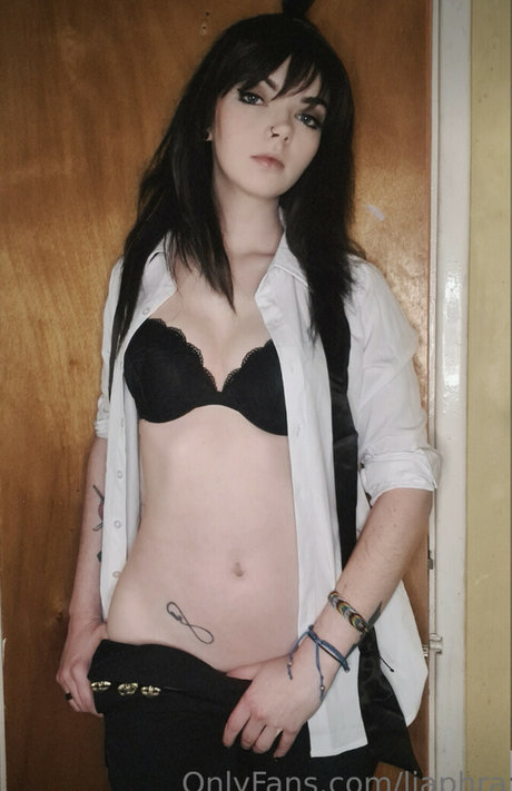 bride onlyfans pornographic gallery