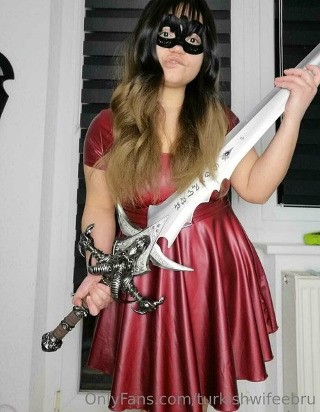 turkishwifeebru art model photo