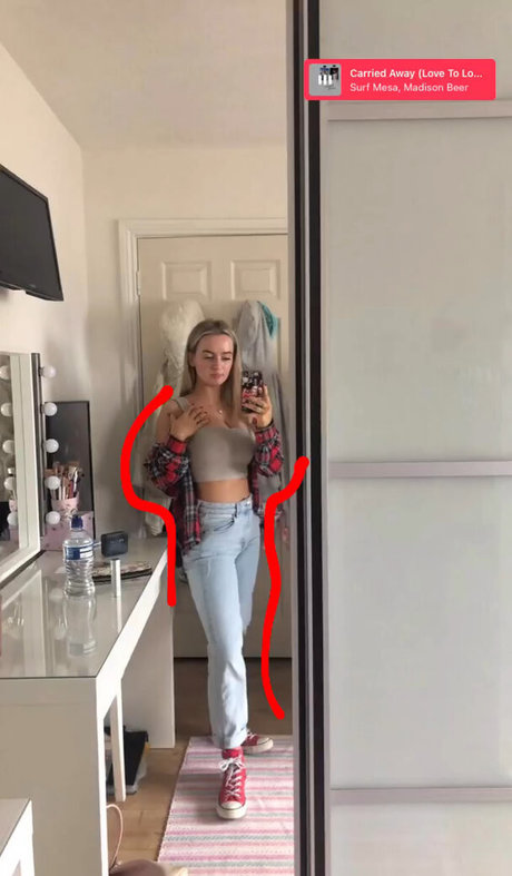 Aiobhin model pornographic archive