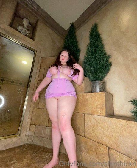 slimthickn nudes star images