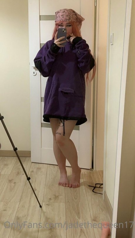 jadethequeen17 model perfect pic