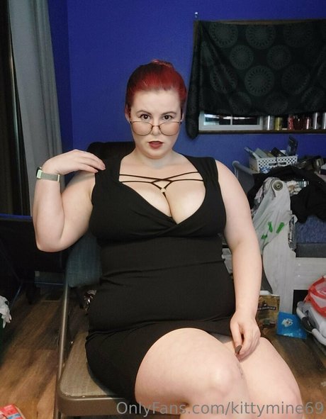 kittymine69 pornstar nudes photos