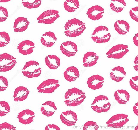 mzcourtneycummz sexy actress pics