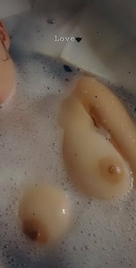 nude wife onlyfans beautiful naked photos