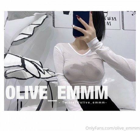 imoliveemmm model free pic