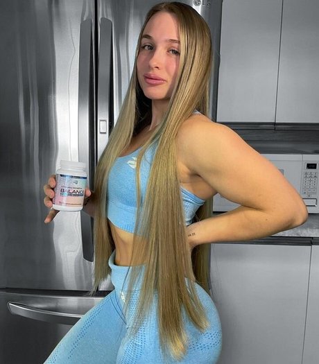 Fauvebouchard exclusive actress pictures