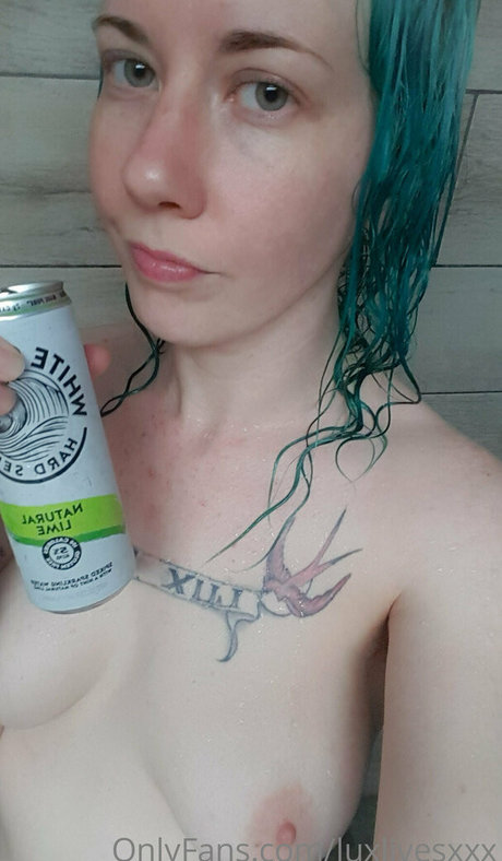 luxlivesxxx pretty pornstar photos