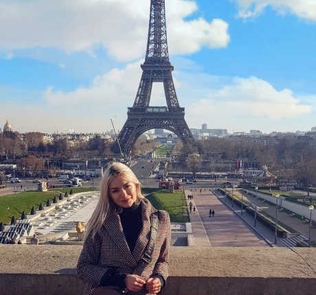 Andreea Ungur nice actress img