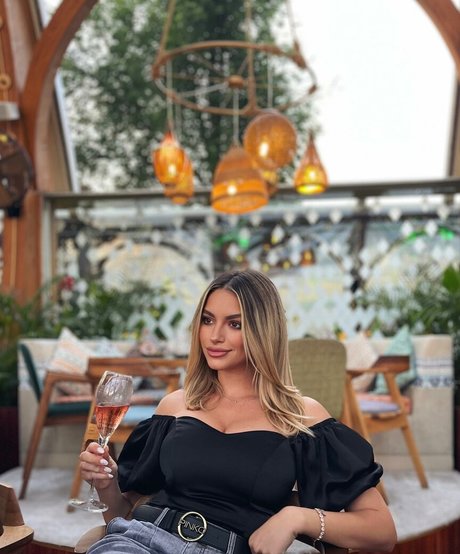 gay videos onlyfans beautiful naked image