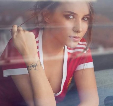 Katrina Maria sex actress pics