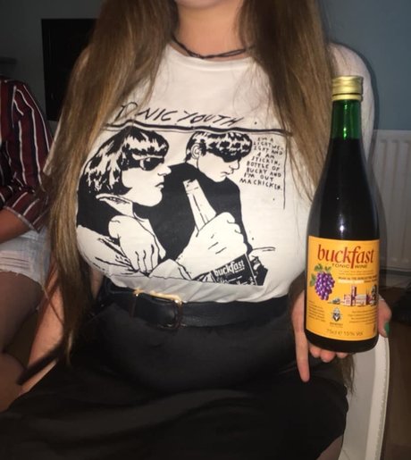 Bex McFadden model erotic image