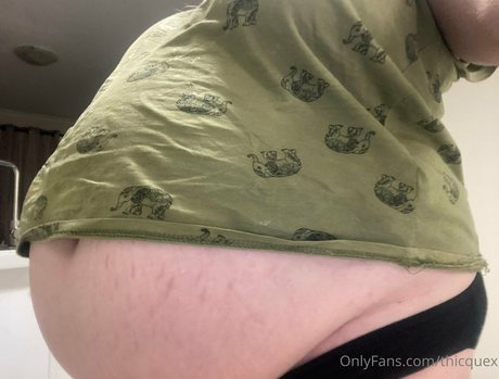 thicquex hot star images