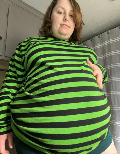 gothbelly actress pics