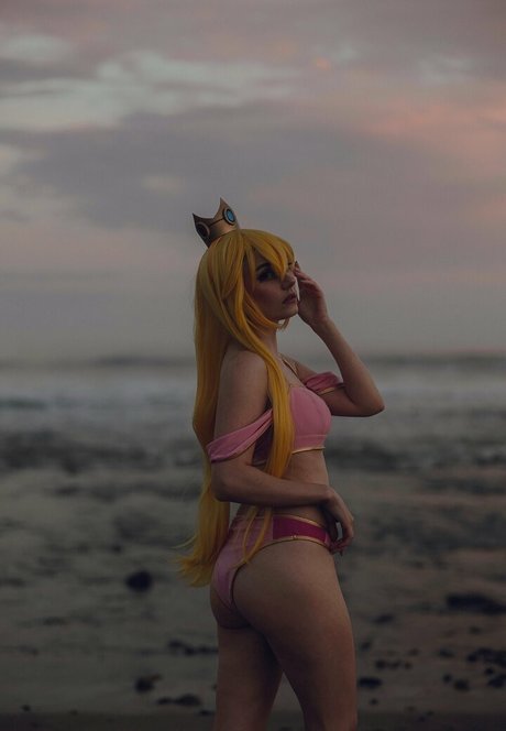 ofdgbuni erotic pornstar image