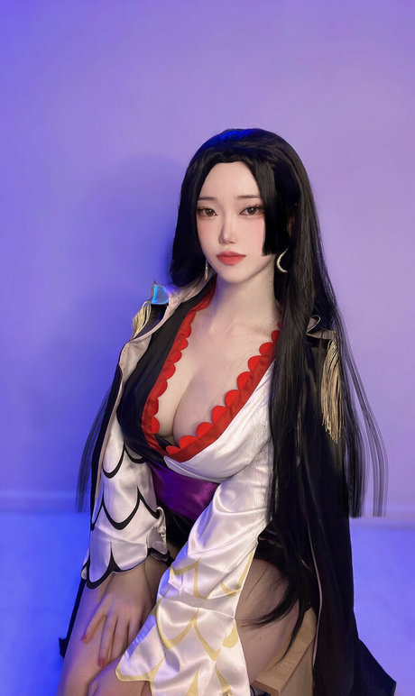 imeva model nude photos