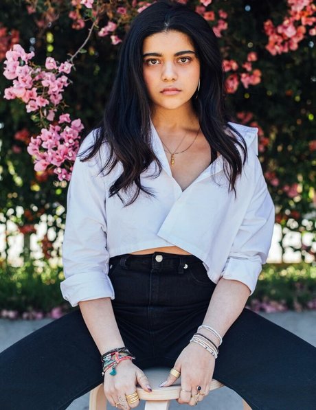 Iman Vellani model erotic pictures