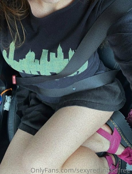 sexyredinbedfree erotic star archive