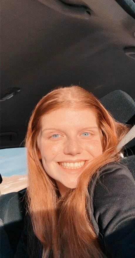 sexyredinbedfree star free archive