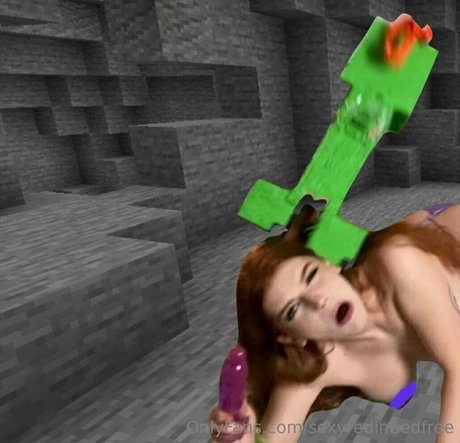 sexyredinbedfree model pretty galleries