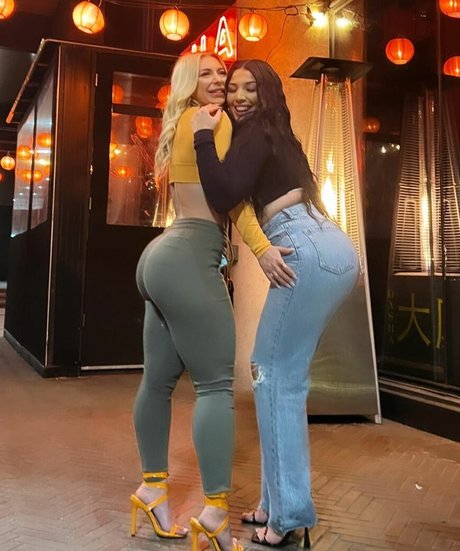 glamour onlyfans beautiful nude pics