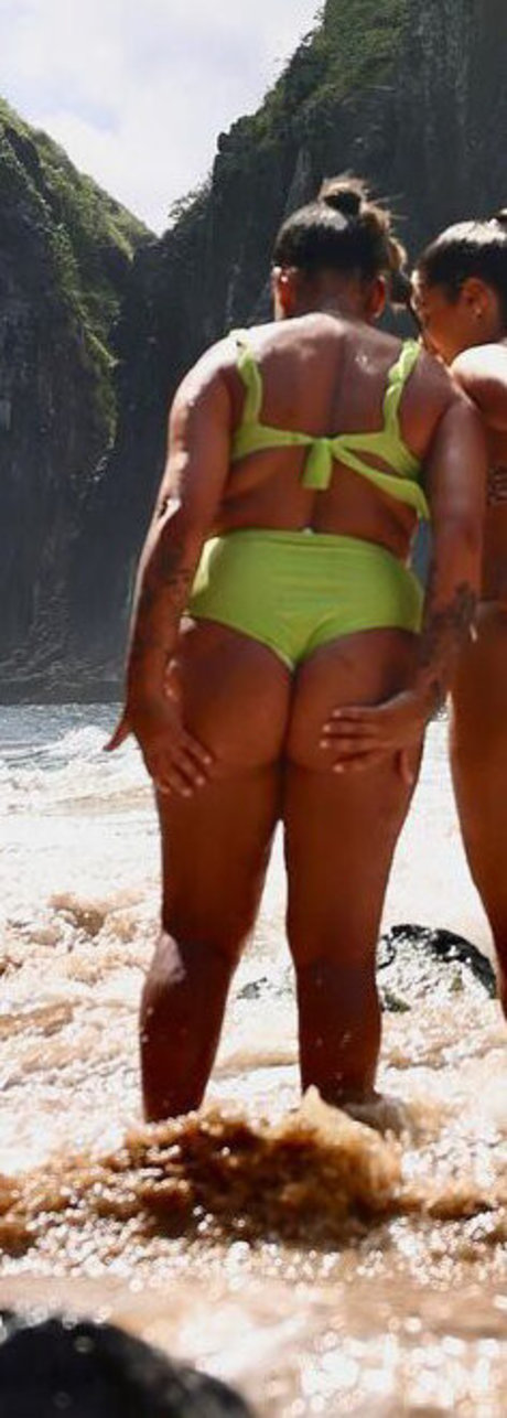 Mc Loma naked actress img