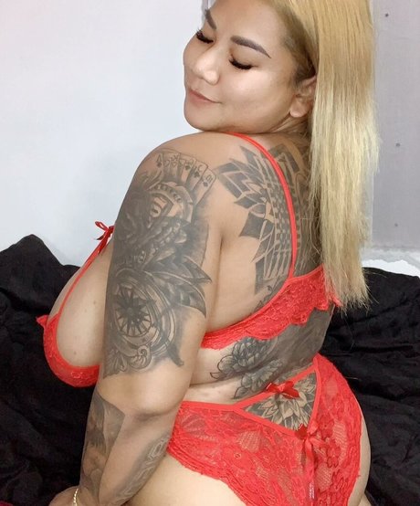 SaRa Chubby actress image