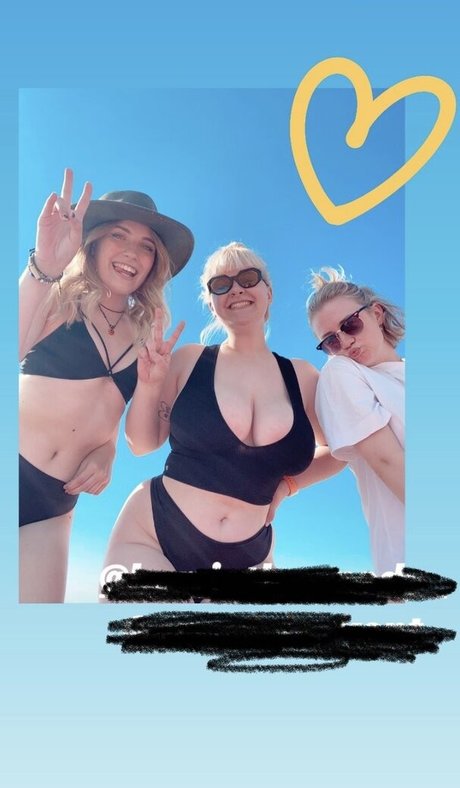 Charlotte A high quality star pictures