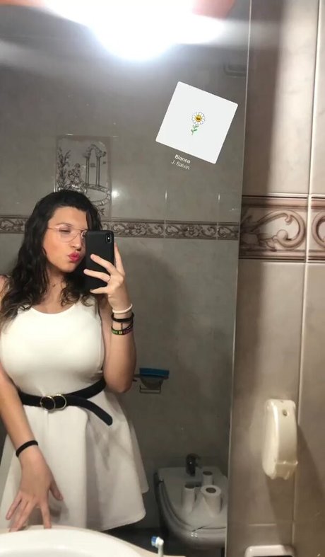 famous nude onlyfans beautiful naked image