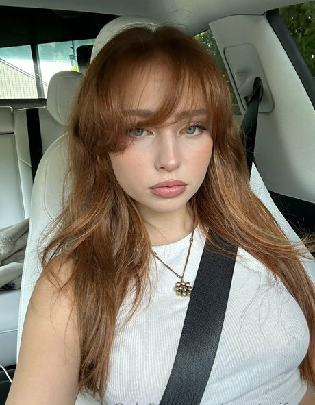 renatarifree pornstar adult pic