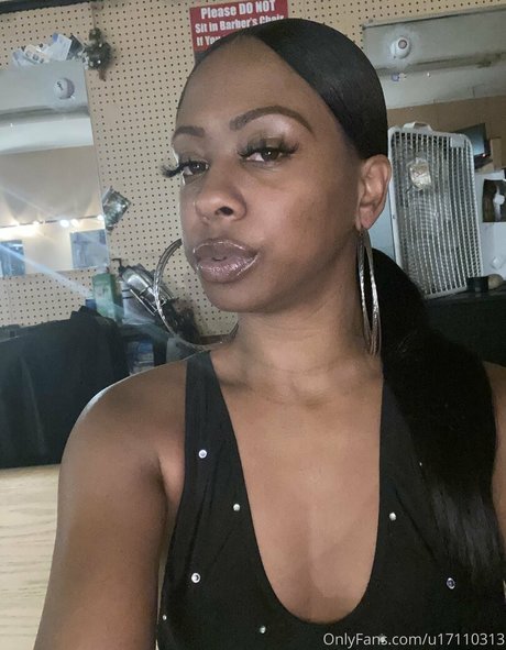 teen lesbian onlyfans perfect picture