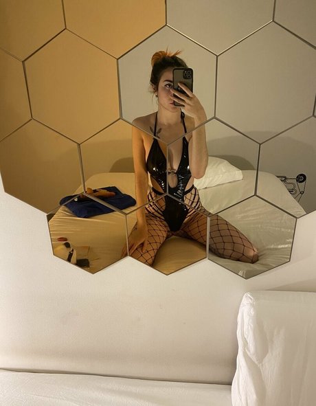 nataliaquimera star porn photos