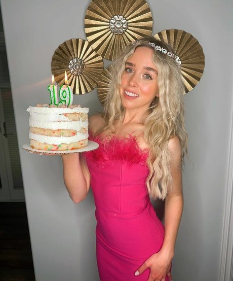 Jenna Davis model pornographic photos